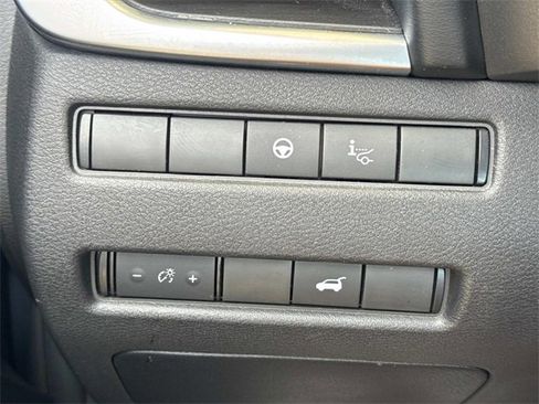 Used 2021 Nissan Rogue Platinum image 20