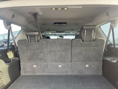 Used 2015 Cadillac Escalade ESV Premium image 9