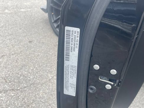 Used 2022 Dodge Challenger R/T Scat Pack RWD image 31