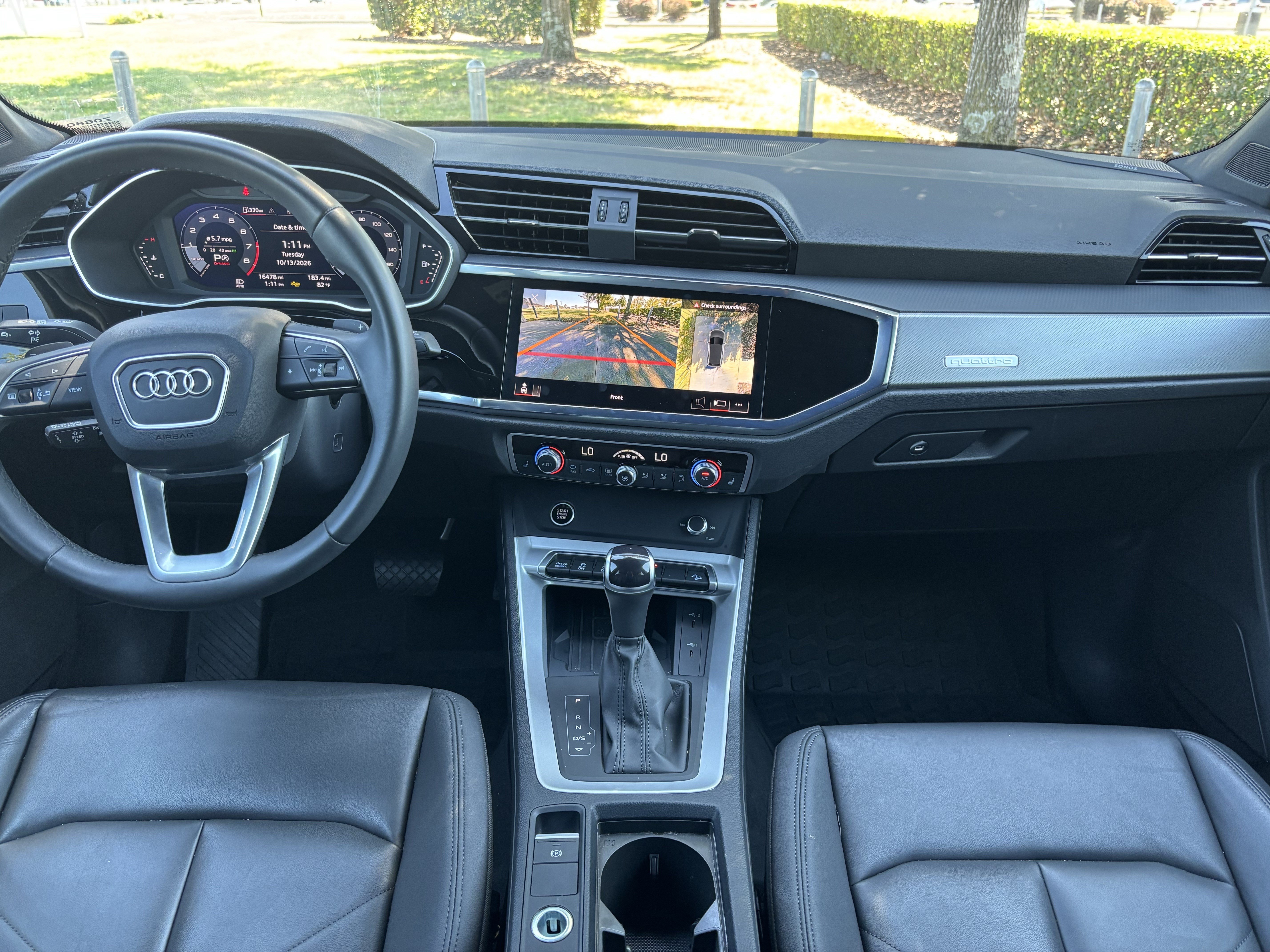 Used 2025 Audi Q3 2.0T Premium Plus w/ Premium Plus Package AWD/4WD image 33
