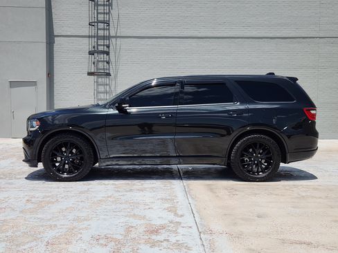 Used 2016 Dodge Durango R/T w/ Technology Group AWD/4WD image 4