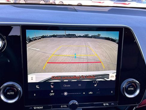 Used 2025 Lexus NX 250 FWD image 27