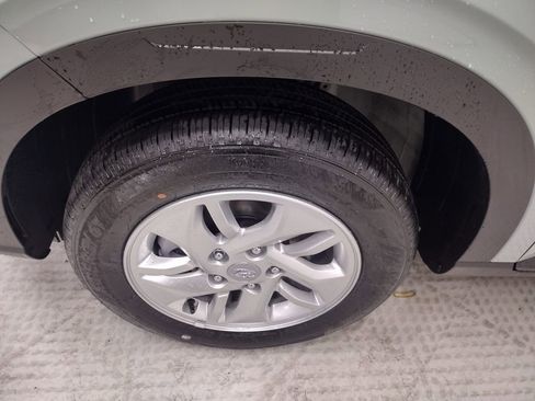 New 2026 Hyundai Venue SE image 5