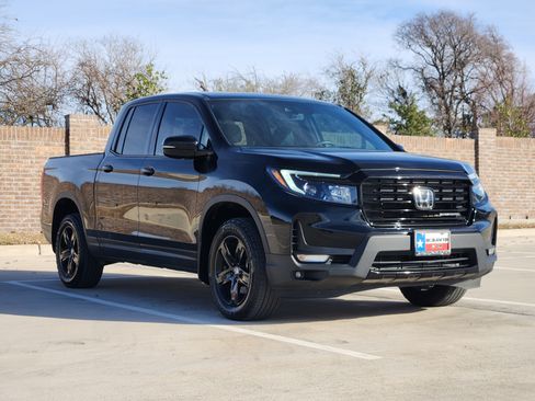 Certified 2023 Honda Ridgeline Black Edition image 4