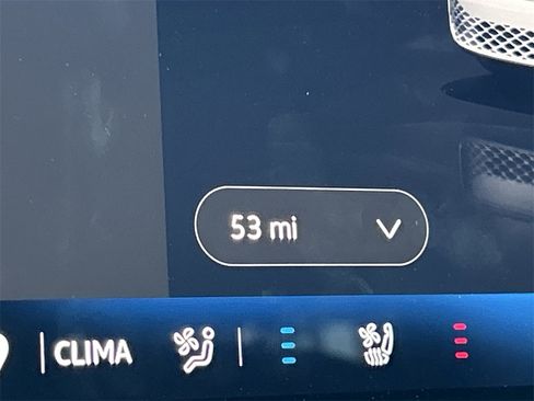 New 2025 Volkswagen ID. Buzz Pro S image 23