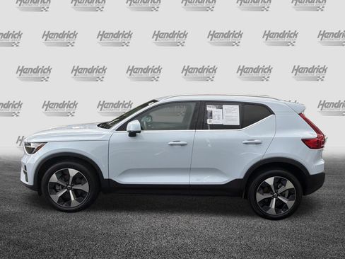 Certified 2024 Volvo XC40 B5 Core w/ Protection Package Premier AWD/4WD image 7