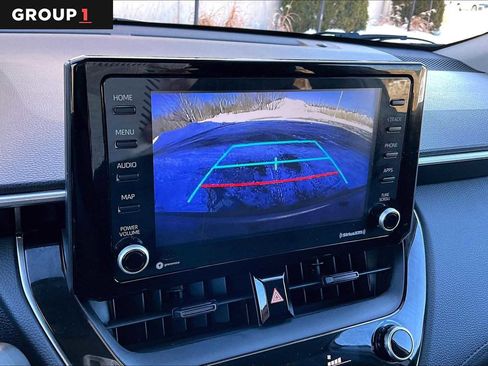 Certified 2022 Toyota Corolla Cross LE image 29