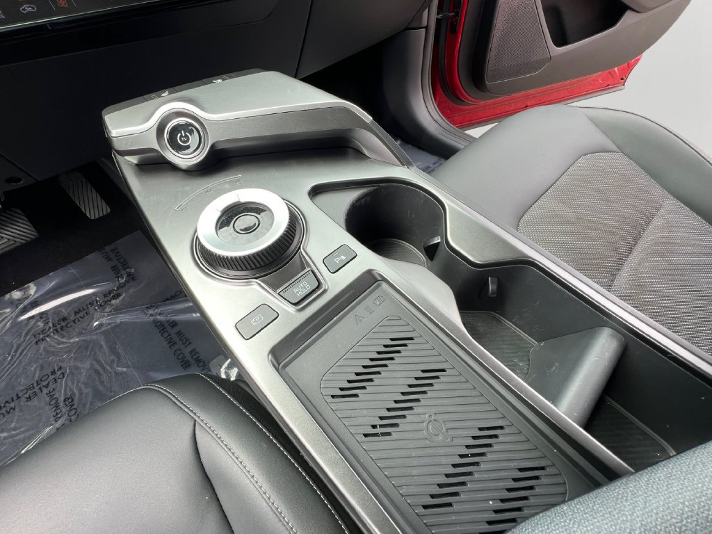 Used 2024 Kia EV6 Light RWD image 18