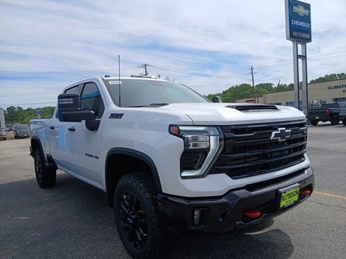 New 2026 Chevrolet Silverado 2500 LTZ w/ Trail Boss Package AWD/4WD image 3