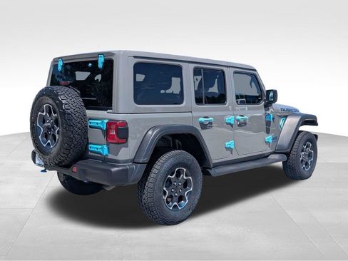Used 2022 Jeep Wrangler Unlimited Rubicon 4xe w/ Steel Bumper Group AWD/4WD image 4