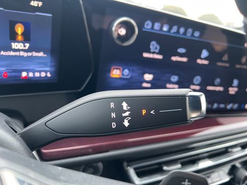 New 2025 Chevrolet Traverse RS w/ LPO, Floor Liner Package image 14