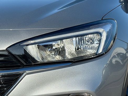 Used 2023 Buick Encore GX Select image 9