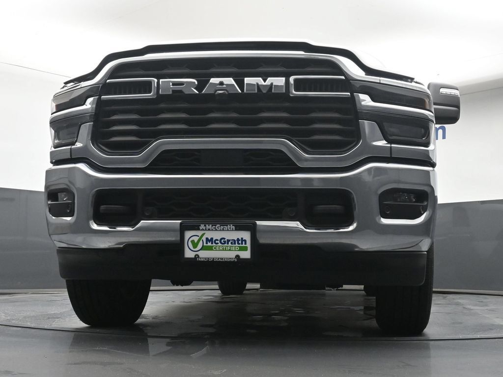 Used 2026 RAM 2500 Big Horn AWD/4WD image 7