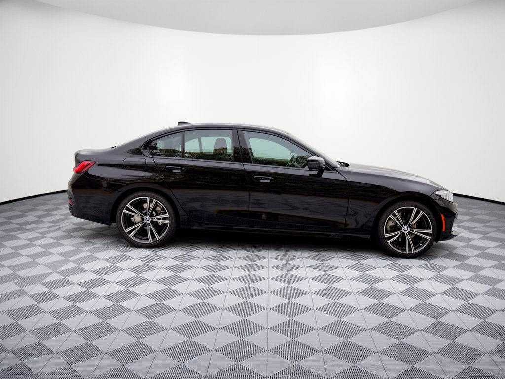 Certified 2023 BMW 330i xDrive Sedan w/ Convenience Package AWD/4WD image 8