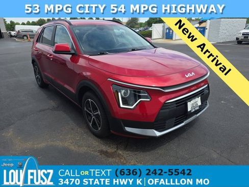 Used 2023 Kia Niro EX FWD image 1