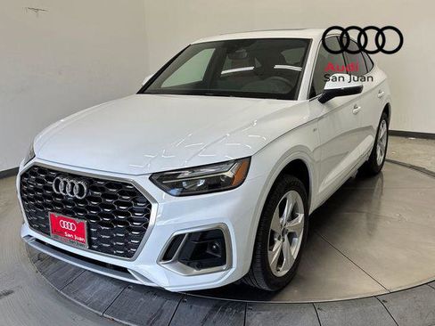 Certified 2025 Audi Q5 2.0T Premium Plus w/ Premium Plus Package AWD/4WD image 3
