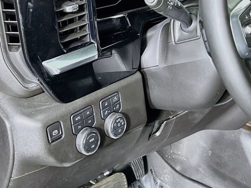 Certified 2025 Chevrolet Silverado 1500 RST w/ Convenience Package II AWD/4WD image 9