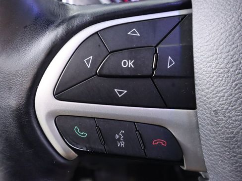 Used 2016 Dodge Charger SXT w/ Plus Group image 12