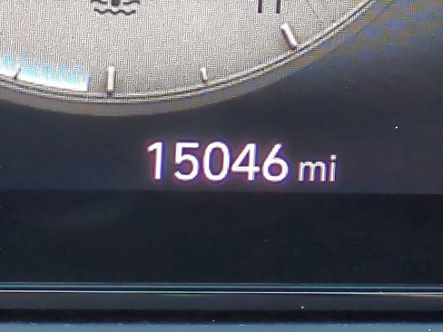 Certified 2023 Hyundai Tucson Limited w/ Cargo Package image 29