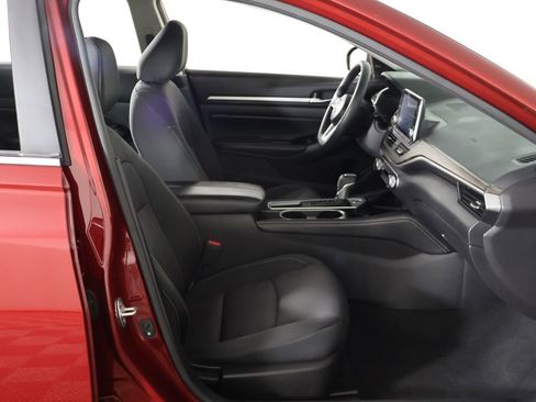 Used 2023 Nissan Altima 2.5 SV FWD image 22