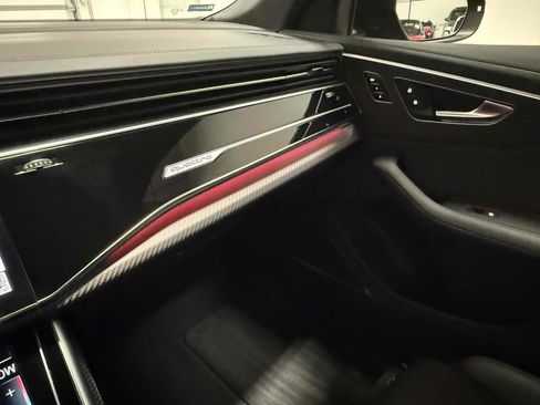 Used 2025 Audi RS Q8 performance AWD/4WD image 52
