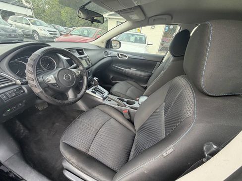 Used 2016 Nissan Sentra SR w/ Driver's Assist Package FWD image 23
