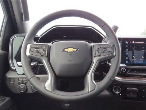 New 2024 Chevrolet Silverado 1500 Custom Trail Boss w/ LPO, Dark Essentials Package image 25