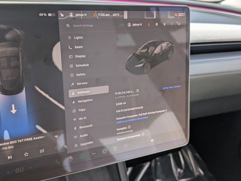 Used 2025 Tesla Model 3 image 25