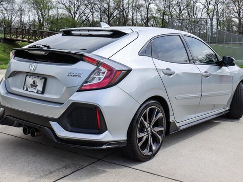 Used 2018 Honda Civic Sport Touring image 19