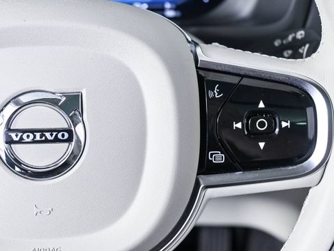 Certified 2024 Volvo XC90 T8 Plus w/ Protection Package Premier AWD/4WD image 12