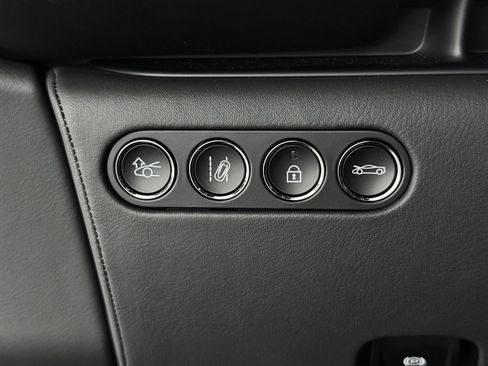 New 2025 McLaren Artura Spider image 15