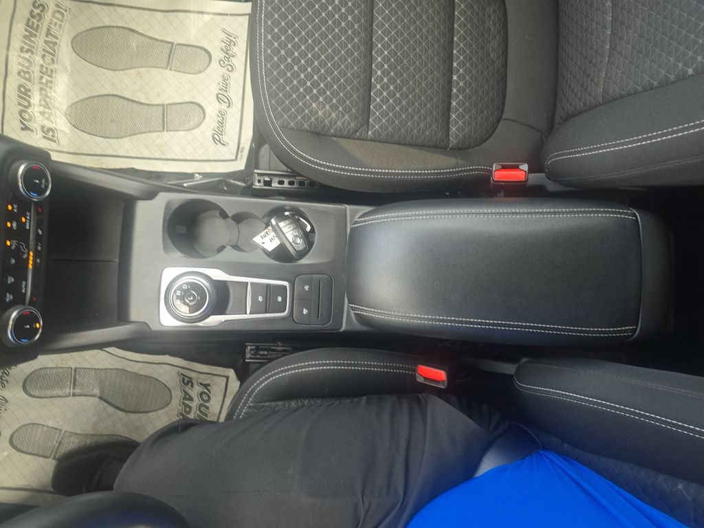 Used 2023 Ford Escape Active AWD/4WD image 12