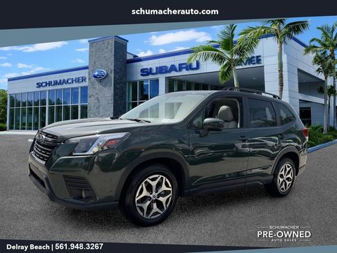 Certified 2023 Subaru Forester Premium AWD/4WD image 3