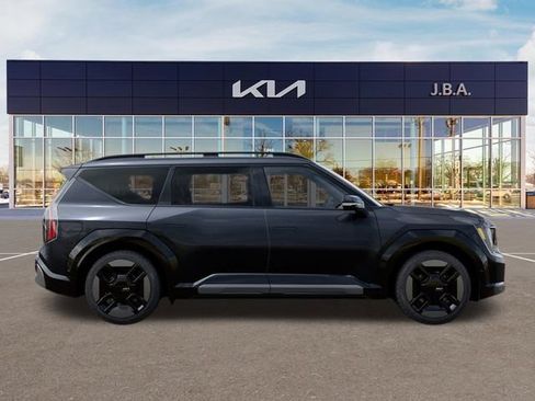 New 2026 Kia EV9 GT-Line AWD/4WD image 7