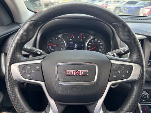 Used 2024 GMC Terrain SLE AWD/4WD image 25