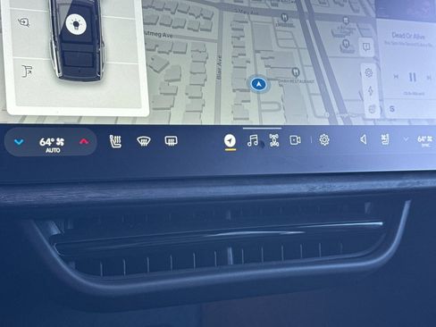 Used 2023 Rivian R1S Adventure image 26