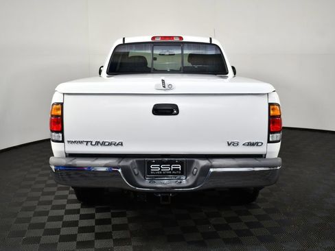 Used 2000 Toyota Tundra SR5 image 4