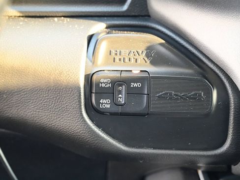 Used 2020 RAM 2500 Big Horn w/ Level 1 Equipment Group image 30