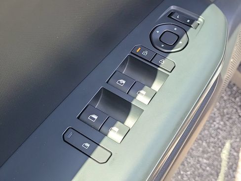 New 2026 Kia K4 FWD image 9
