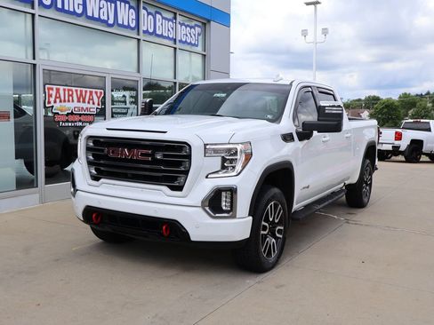 Used 2021 GMC Sierra 1500 AT4 w/ AT4 Premium Package AWD/4WD image 6