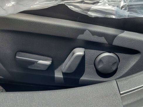 New 2026 MAZDA MAZDA3 s FWD image 18