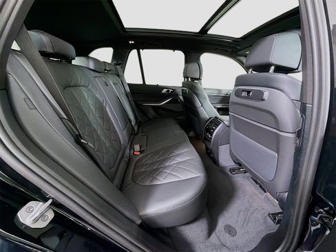 New 2026 BMW X5 xDrive40i w/ M Sport Package image 30
