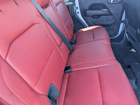 Used 2024 Jeep Wrangler Unlimited Rubicon 392 image 13