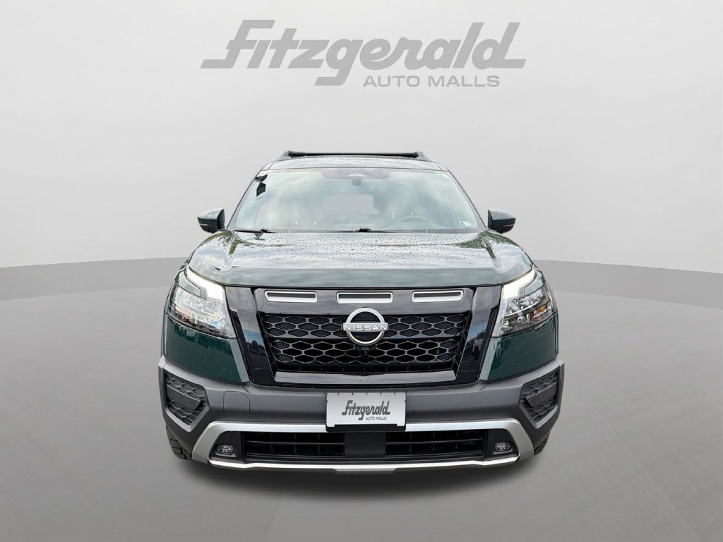 Used 2023 Nissan Pathfinder Rock Creek AWD/4WD image 3
