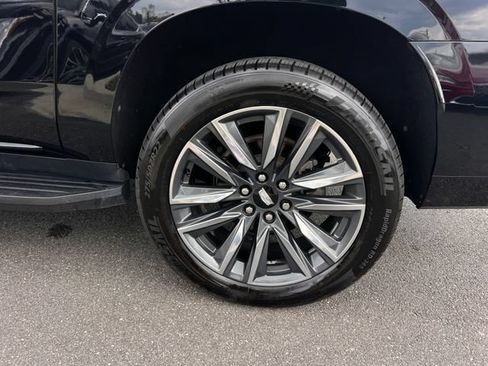 Used 2022 Cadillac Escalade ESV Sport RWD image 41
