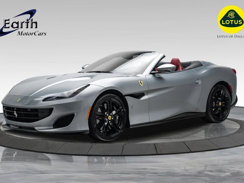 Used 2019 Ferrari Portofino image 1