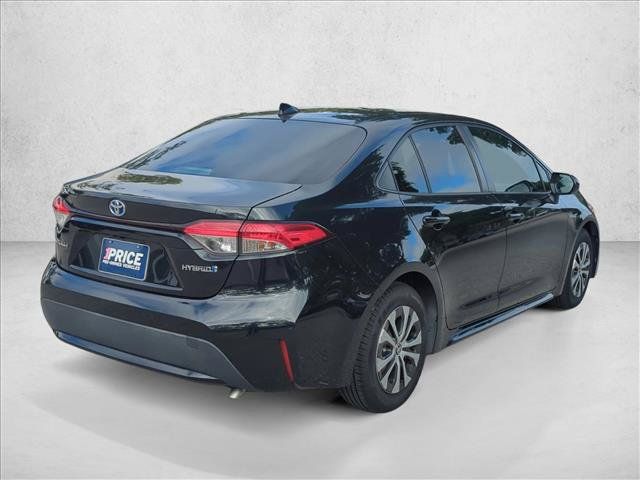 Used 2021 Toyota Corolla LE FWD image 5