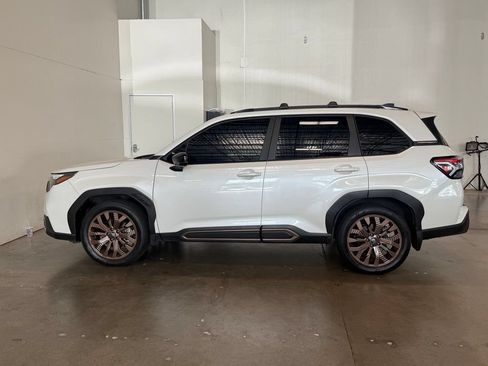 Used 2025 Subaru Forester Sport AWD/4WD image 16