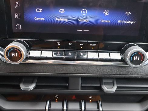 Used 2026 Chevrolet Colorado Trail Boss image 11