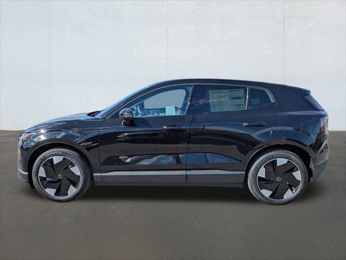 New 2026 Volvo EX30 Plus image 3